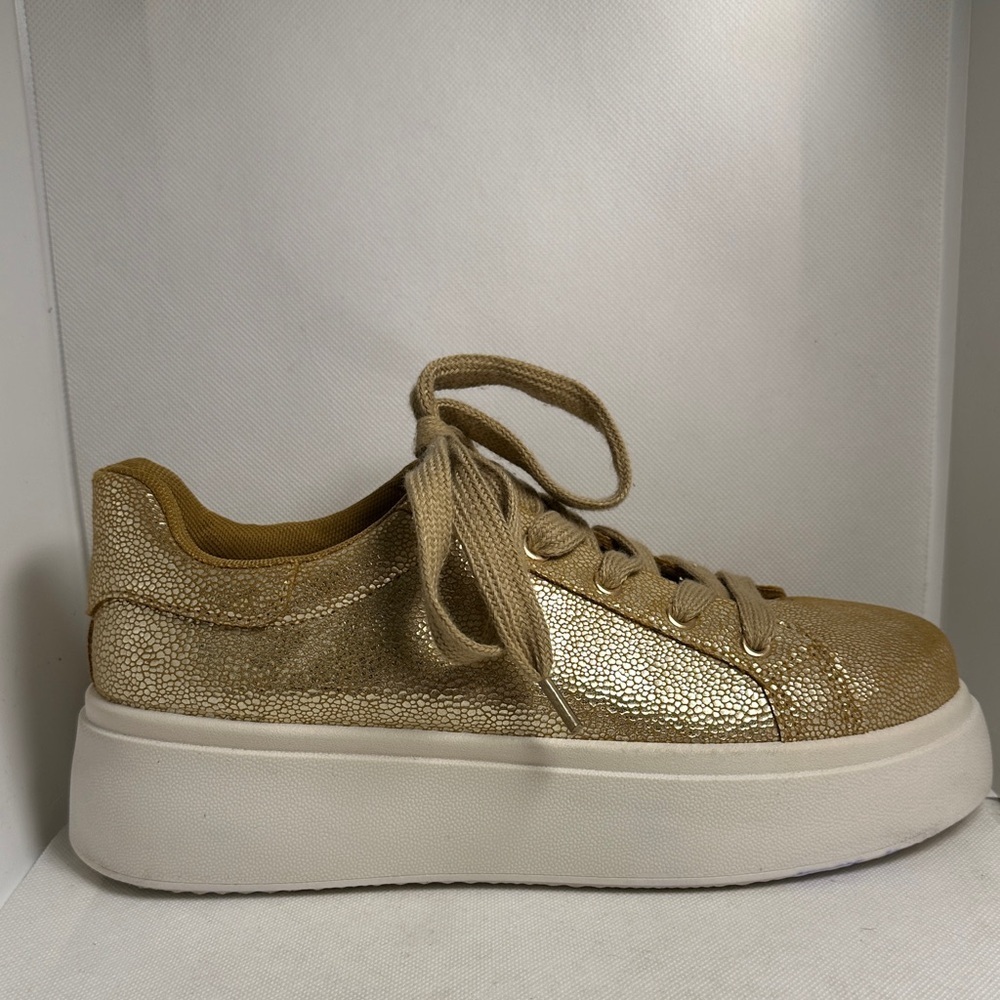 Dirty Laundry The Record Gold Metallic Platform Sneakers Women’s Size 10 Lace-Up - Picture 8 of 12